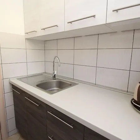 Apartment In Mit Eigenem Balkon By Interhome