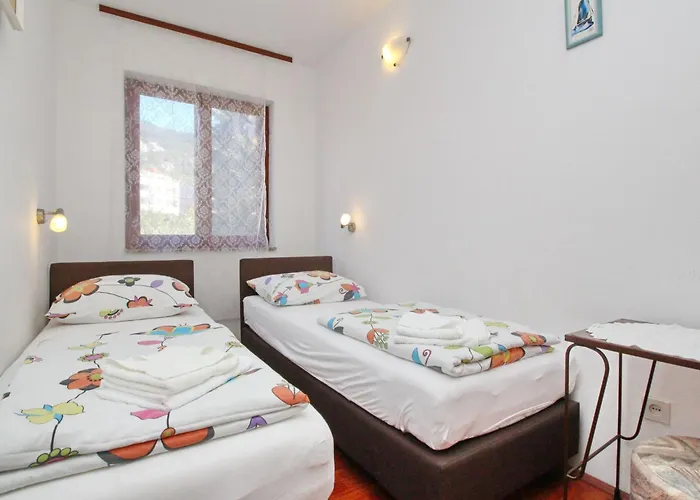 Apartmán In Mit Eigenem Balkon By Interhome Baška