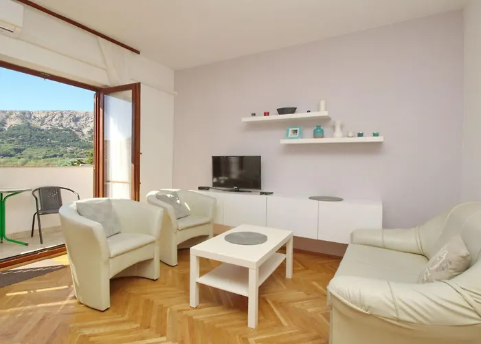 Apartmán In Mit Eigenem Balkon By Interhome