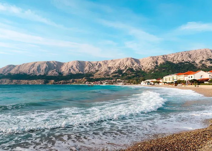 In Mit Eigenem Balkon By Interhome